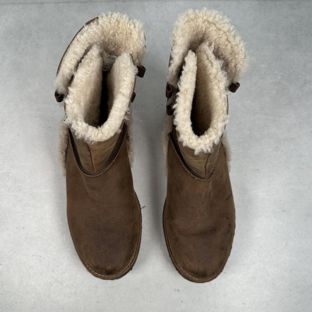 UGG Boots Womens Size 6.5 Brown Luisa Shearling Lined Leather - Picture 3 of 14
